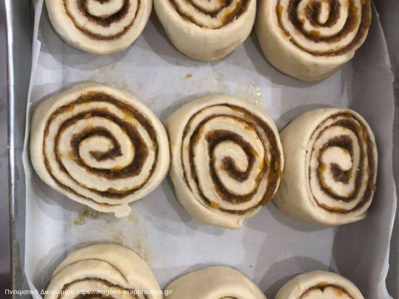 Cinnamon rolls κοινός ρολά κανέλας