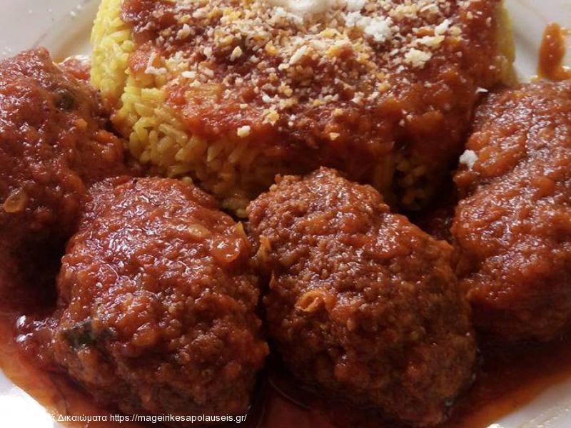 Σουτζουκάκια με ρύζι μπασμάτι