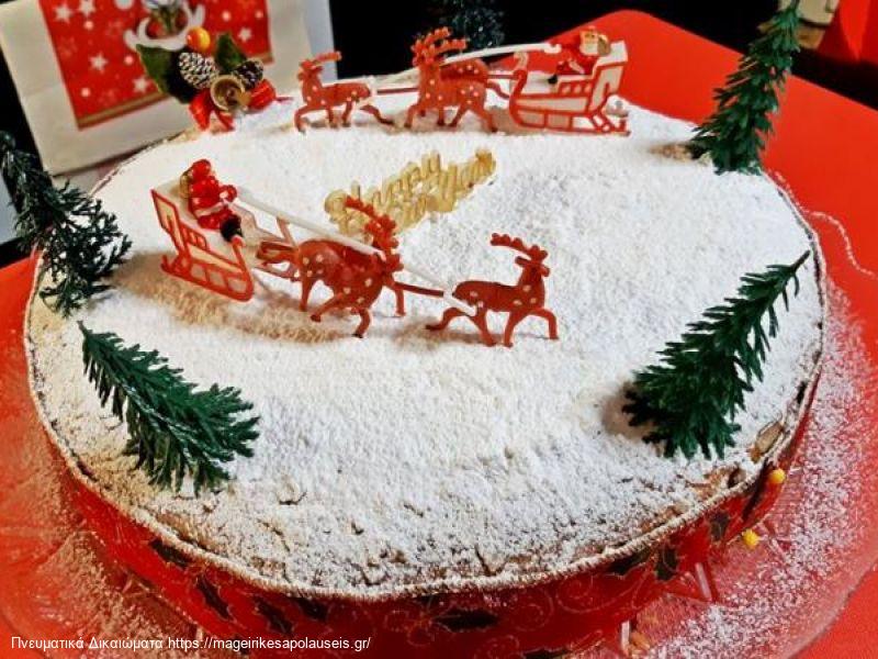 Μια νέα εκδοχή βασιλόπιτας κέικ και τσουρέκι