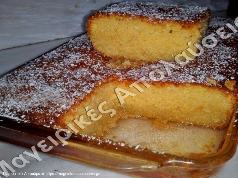 Κέικ ινδοκάρυδο σιροπιαστό