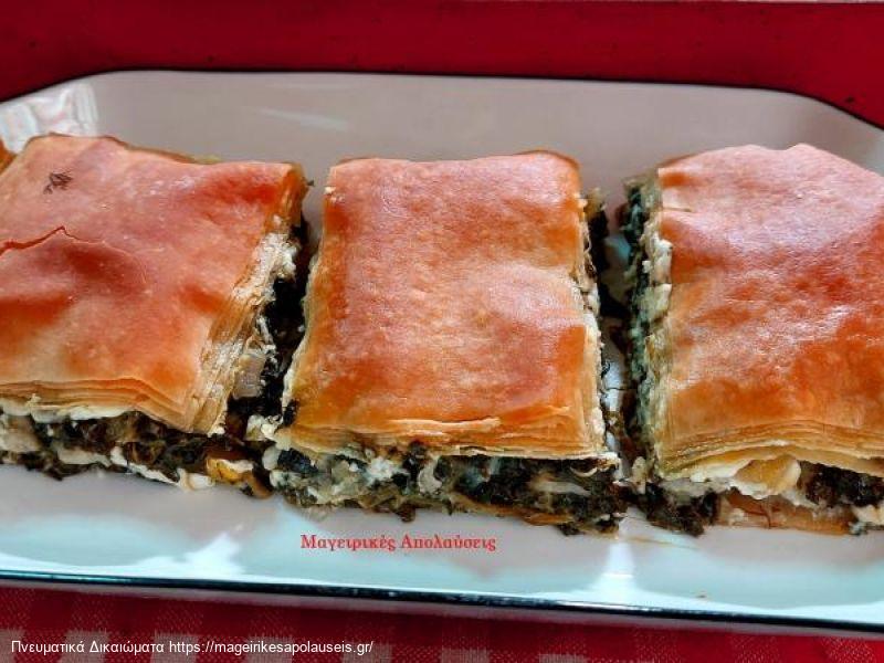 Εύκολη σπανακόπιτα με χωριάτικο φύλλο και τυρί φέτα. 