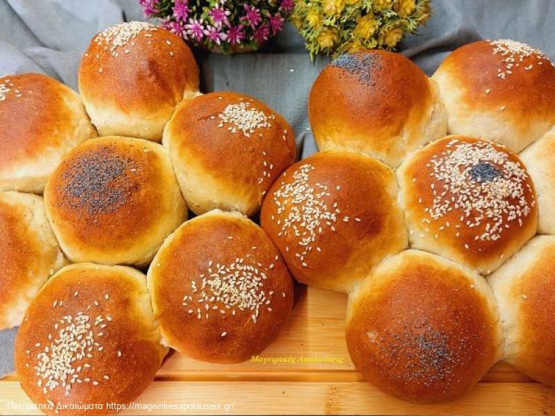 Ψωμί μαργαρίτα. Ιδανικό για χάμπουργκερ η σάντουιτς