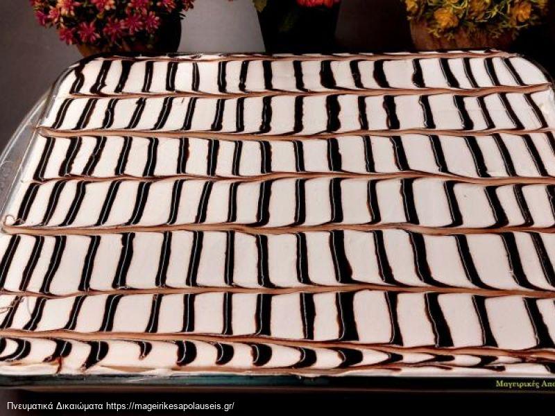 Εύκολο δροσερό & πεντανόστιμο γλυκό ψυγείου. Χωρίς βράσιμο! Χωρίς ψήσιμο!