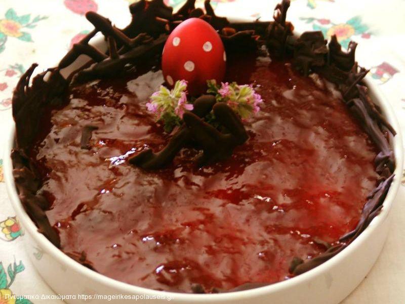 Τσίζκεϊκ με μαρμελάδα φράουλα