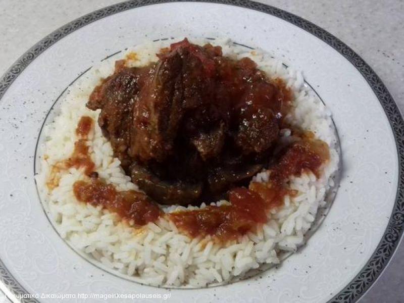 ΜΟΣΧΑΡΙ ΜΕ ΜΑΝΙΤΑΡΙΑ