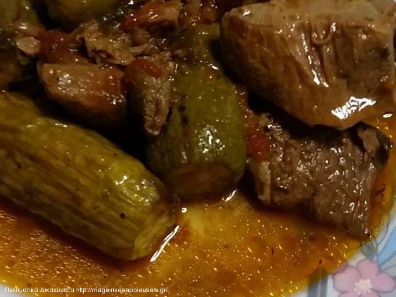 ΜΟΣΧΑΡΑΚΙ ΜΕ ΚΟΛΟΚΥΘΑΚΙΑ