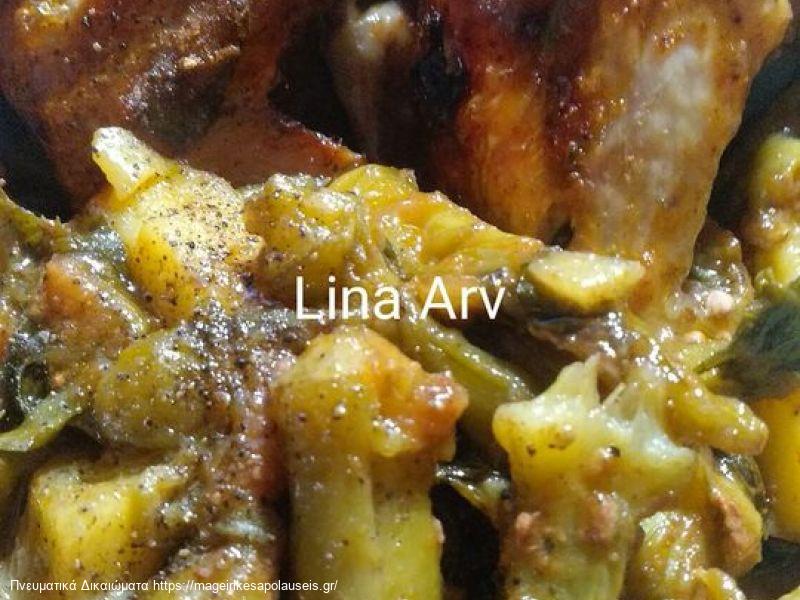 Κοτόπουλο με μπάμιες και πατάτες στη γάστρα της Λίνας